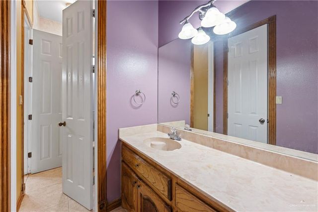5313 N 8th Street, Mcallen, TX 78504