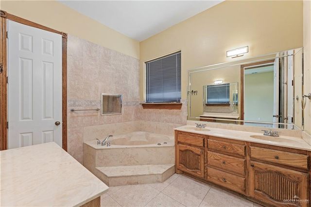 5313 N 8th Street, Mcallen, TX 78504