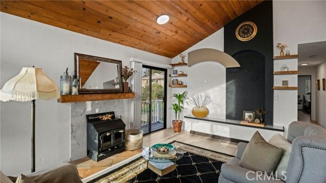 10214 El Dorado Way, Kelseyville, CA 95451