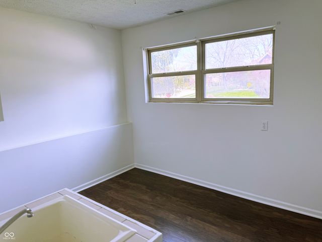 436 Tavistock Drive, Mooresville, IN 46158