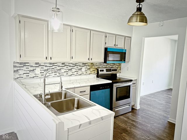 436 Tavistock Drive, Mooresville, IN 46158