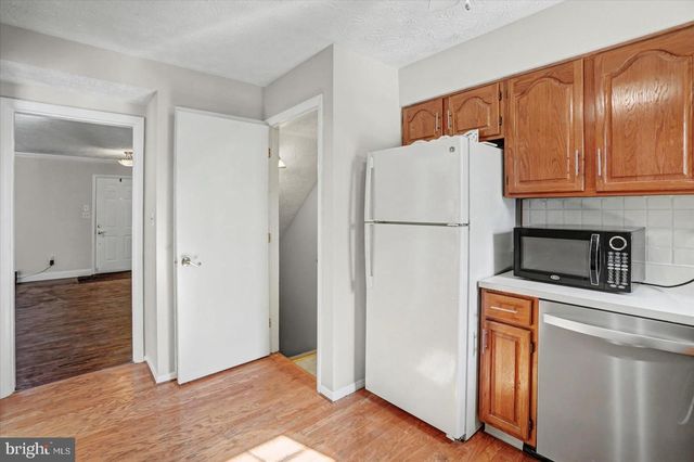 13 DERWOOD CT, Baltimore, MD 21234