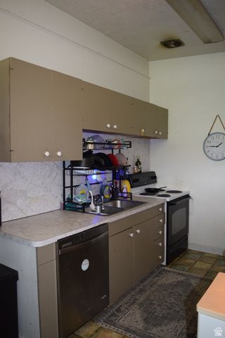 3369 GRAMERCY AVE, Ogden, UT 84403