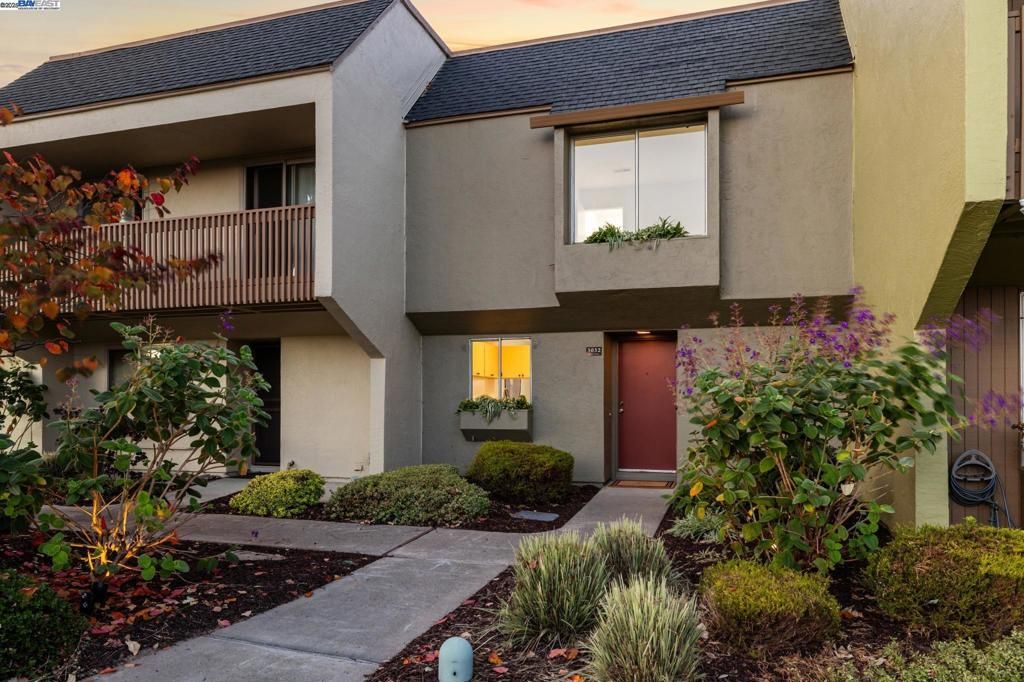 3032 Linda Vista, Alameda, CA 94502