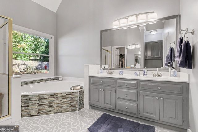 2567 Breton Court, Buford, GA 30518