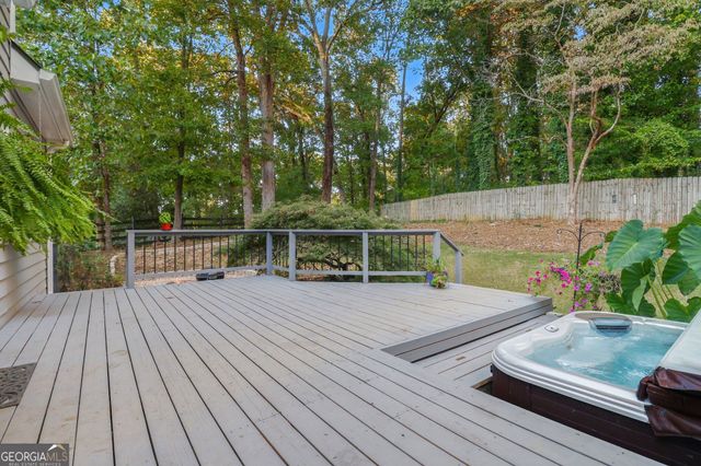 2567 Breton Court, Buford, GA 30518