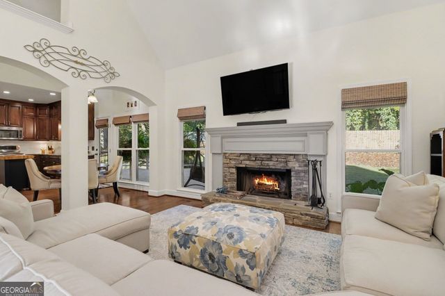 2567 Breton Court, Buford, GA 30518
