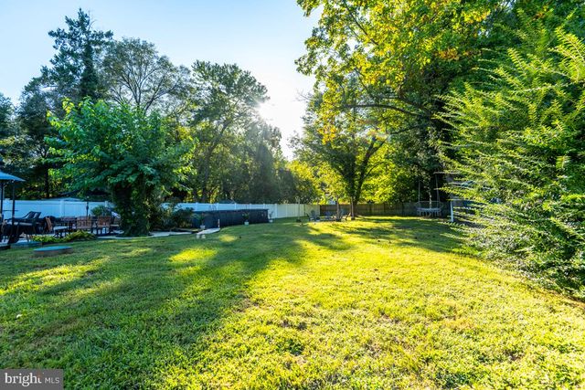 22 BROOKFIELD RD, Pasadena, MD 21122