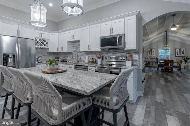 22 BROOKFIELD RD, Pasadena, MD 21122
