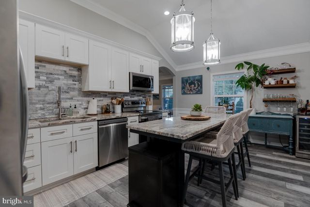 22 BROOKFIELD RD, Pasadena, MD 21122