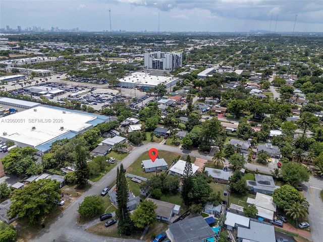 6103 Monroe St, Hollywood, FL 33023