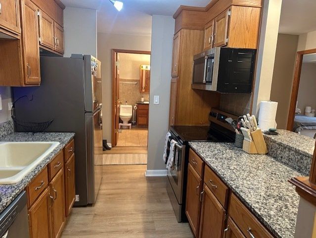 120 Lakeview Drive 109, Bloomingdale, IL 60108