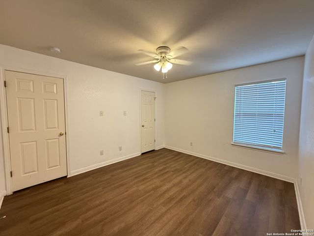 1203 Ganton Ln, San Antonio, TX 78260