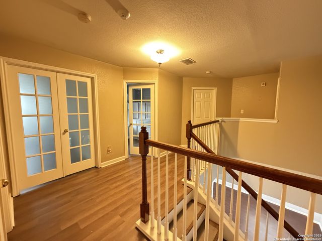 1203 Ganton Ln, San Antonio, TX 78260