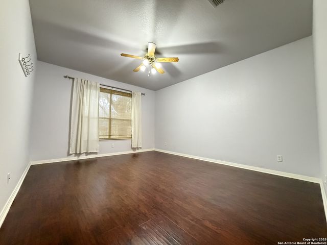 1203 Ganton Ln, San Antonio, TX 78260