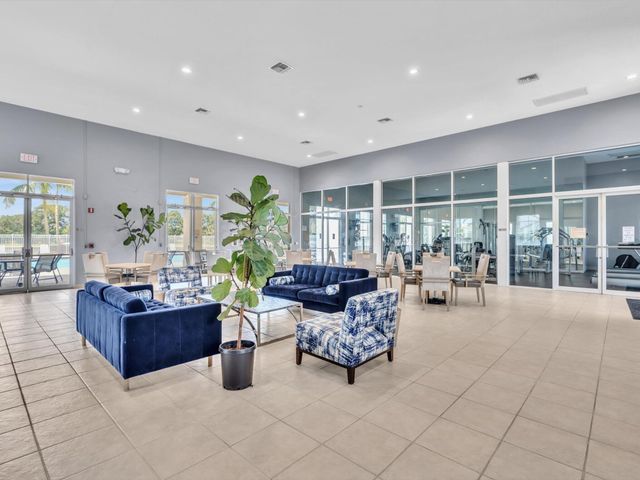 9695 Porta Leona Lane, Boynton Beach, FL 33472