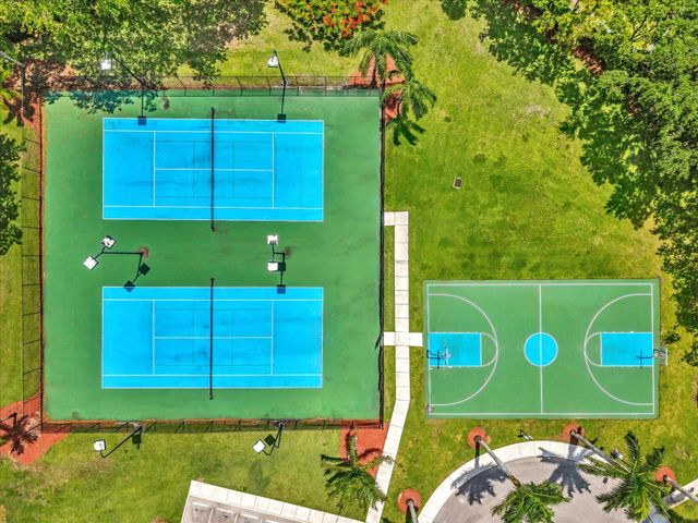 9695 Porta Leona Lane, Boynton Beach, FL 33472