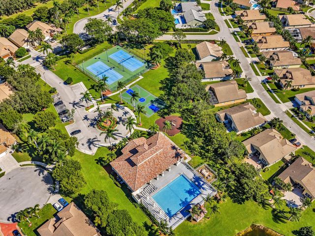 9695 Porta Leona Lane, Boynton Beach, FL 33472