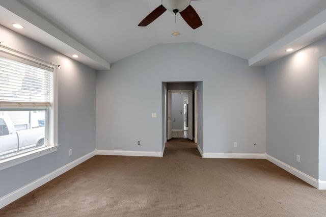 1212 N Spring St, Murfreesboro, TN 37130