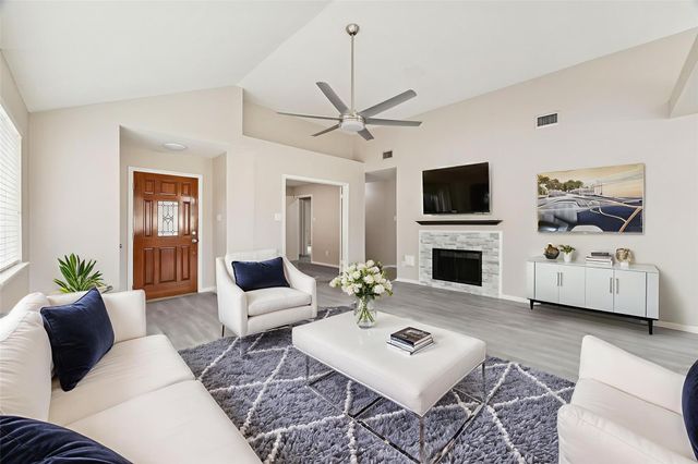 16106 Golden Sands Drive, Houston, TX 77095