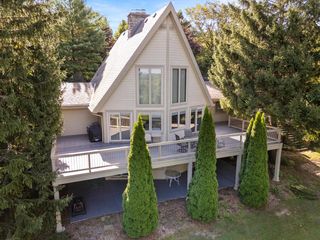 W254S6500 McGregor COURT, Waukesha, WI 53189