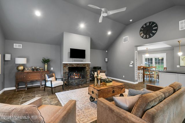 234 Borden Road, Middletown, NJ 07748