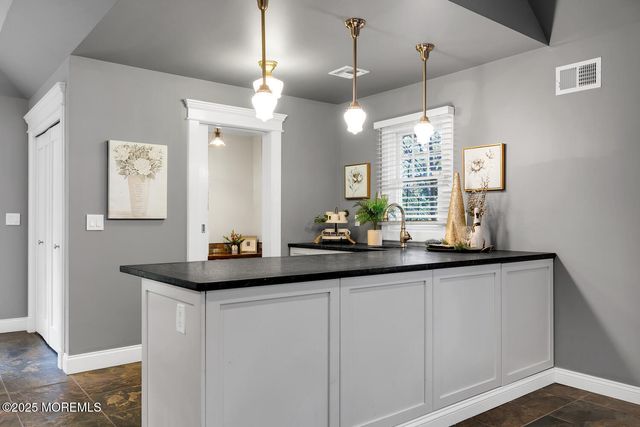 234 Borden Road, Middletown, NJ 07748