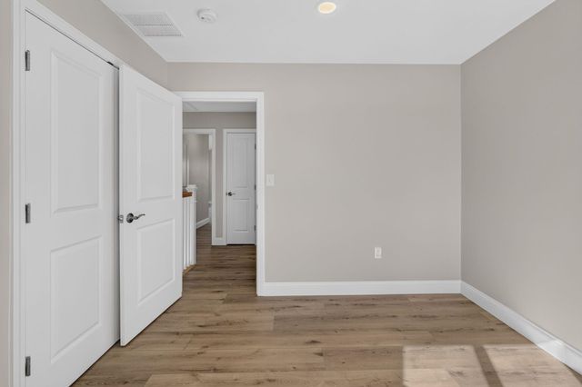 5 Ridge Road, Newton, NH 03858
