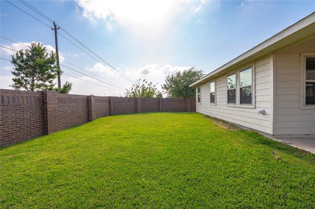 7802 Bellwick Court, Pasadena, TX 77505