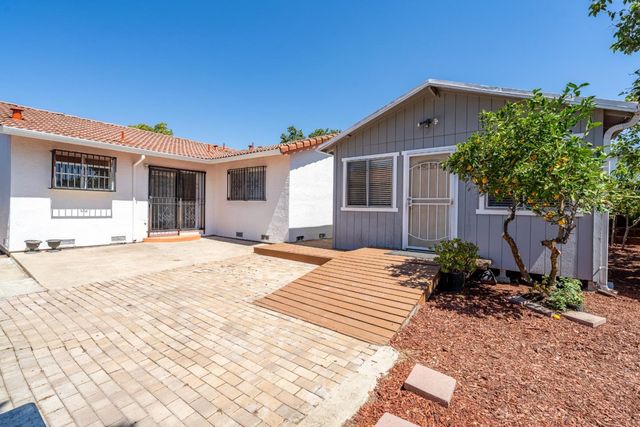 3284 Faith Court, San Jose, CA 95127