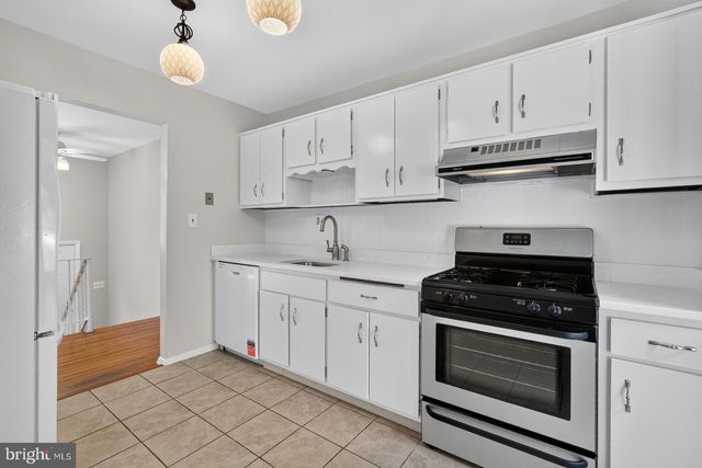204 ROLLING RD, Gaithersburg, MD 20877