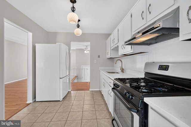 204 ROLLING RD, Gaithersburg, MD 20877