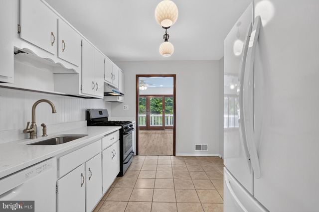 204 ROLLING RD, Gaithersburg, MD 20877