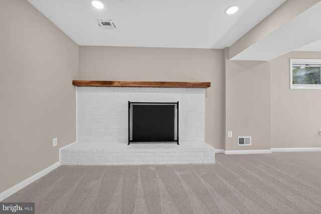 204 ROLLING RD, Gaithersburg, MD 20877