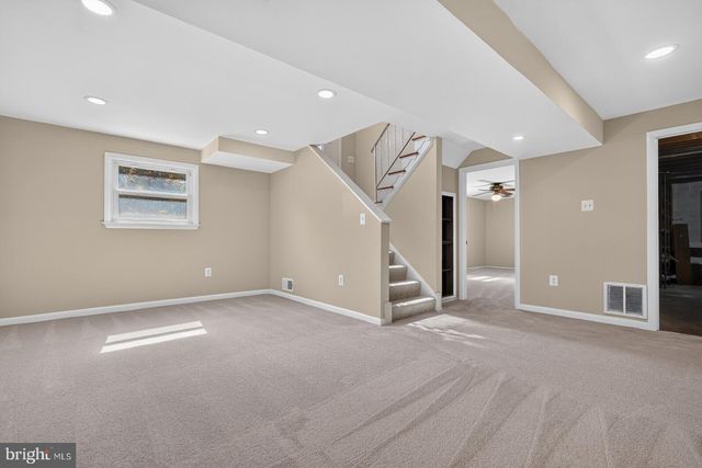204 ROLLING RD, Gaithersburg, MD 20877