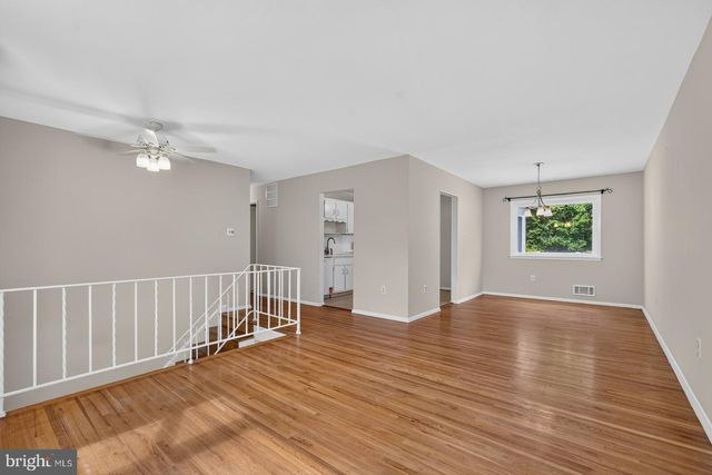 204 ROLLING RD, Gaithersburg, MD 20877
