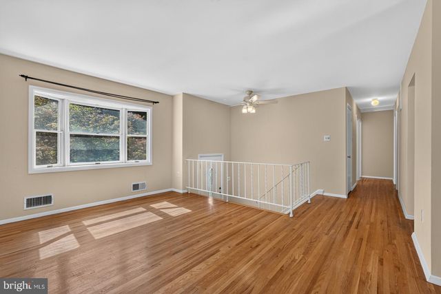 204 ROLLING RD, Gaithersburg, MD 20877