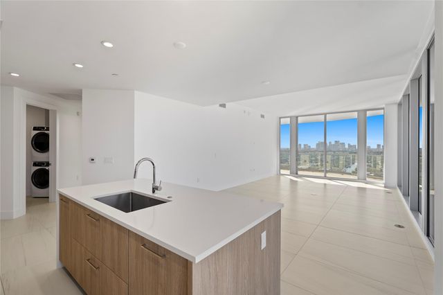 153 N Seabreeze Blvd 1704S, Fort Lauderdale, FL 33304