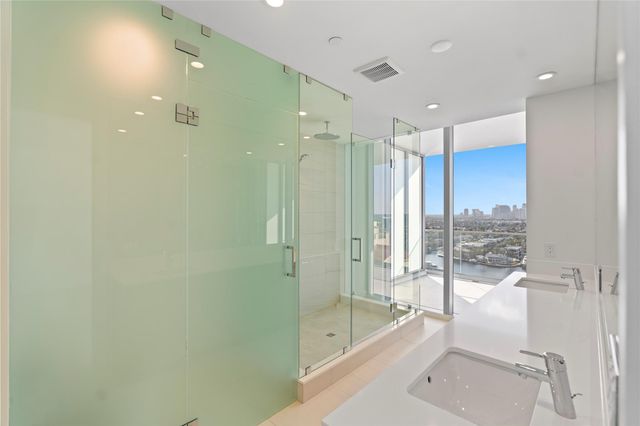 153 N Seabreeze Blvd 1704S, Fort Lauderdale, FL 33304