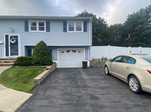 7 Cleveland Road, Peabody, MA 01960