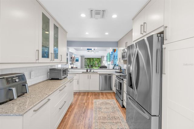 7517 FENWICK COVE LANE, Orlando, FL 32819