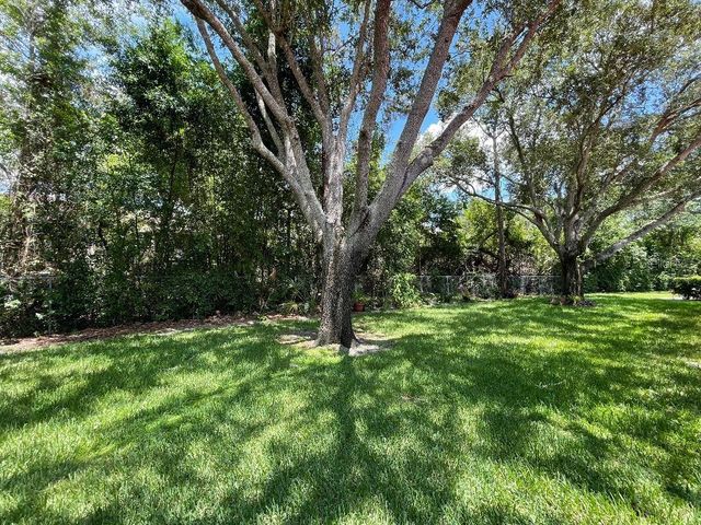 7517 FENWICK COVE LANE, Orlando, FL 32819