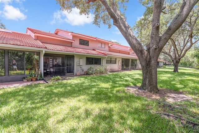 7517 FENWICK COVE LANE, Orlando, FL 32819