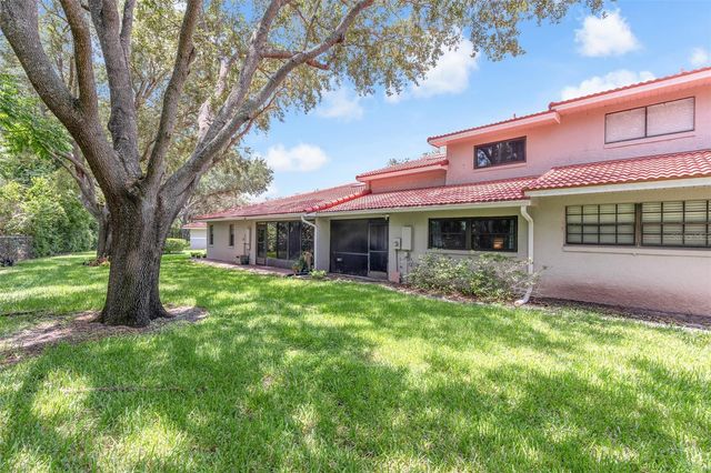 7517 FENWICK COVE LANE, Orlando, FL 32819