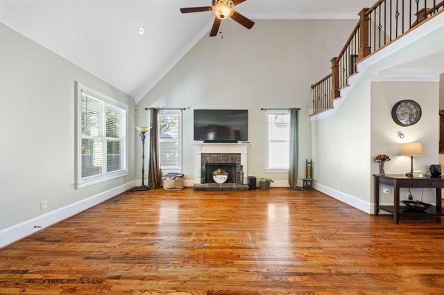 6886 Neville Drive, Ooltewah, TN 37363