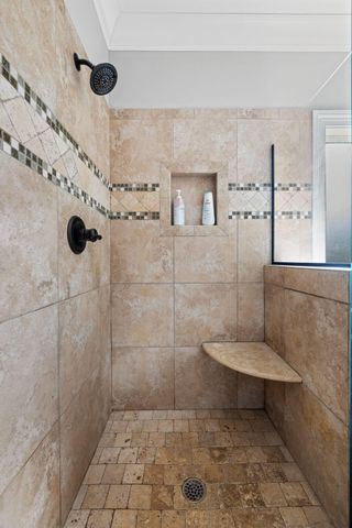 6886 Neville Drive, Ooltewah, TN 37363