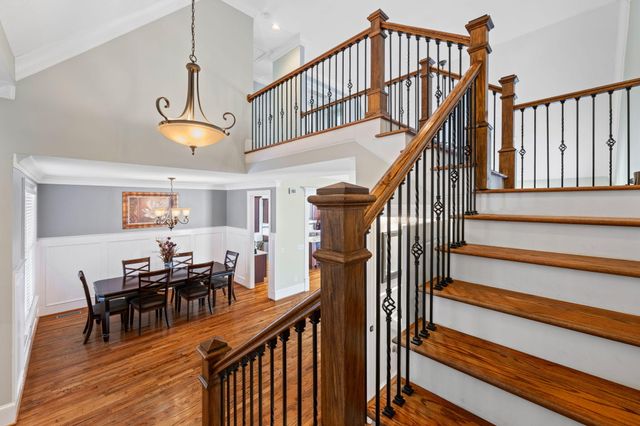 6886 Neville Drive, Ooltewah, TN 37363