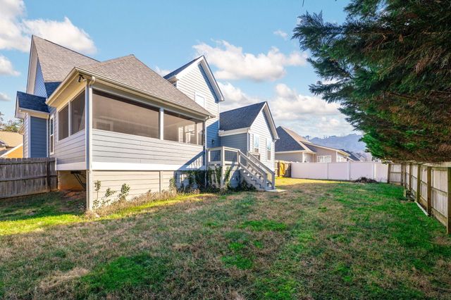 6886 Neville Drive, Ooltewah, TN 37363