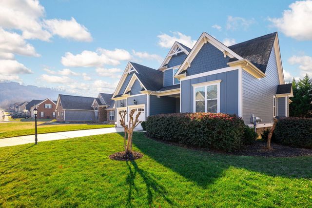 6886 Neville Drive, Ooltewah, TN 37363