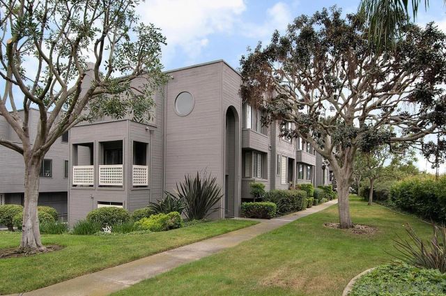 928 Intrepid Ct, Del Mar, CA 92014